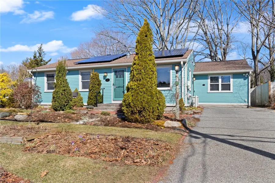 22 Grassy Plain Road, Riverside, RI 02915 - #2