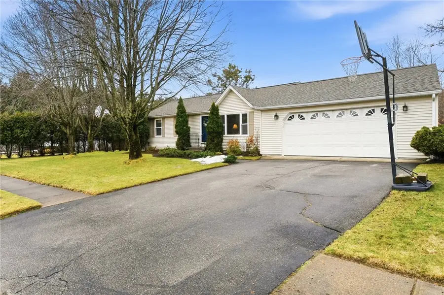 4 Melrose Drive, Coventry, RI 02816 - #2