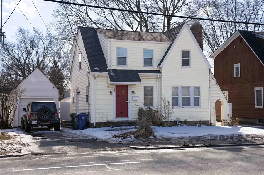 652 Main Avenue, Warwick, RI 02886 - #3