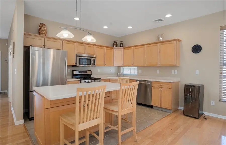 21 Cambridge Circle, Smithfield, RI 02917 - #2