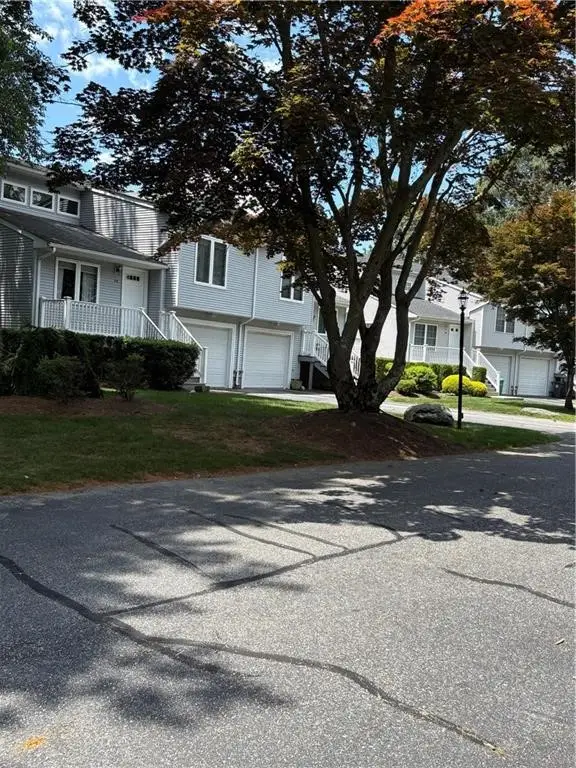 11 College Hill Road #5B, Warwick, RI 02886 - #2