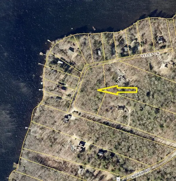 24 Yeles Lane, Hopkinton, RI 02873