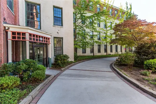 15 Higgins Street #201, Smithfield, RI 02917