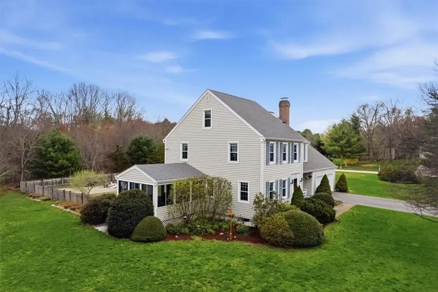 32 Lisa Lane, Hope Valley, RI 02832 - #3