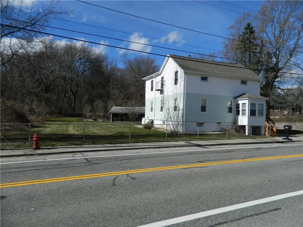 182 Simmonsville Avenue, Johnston, RI 02919 - #1
