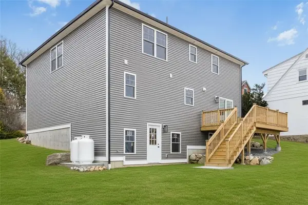 89 St. Agnes Avenue, Woonsocket, RI 02895