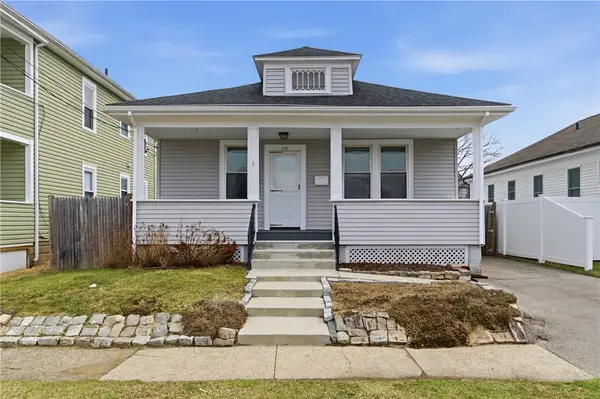 49 Harcourt Avenue, Pawtucket, RI 02861