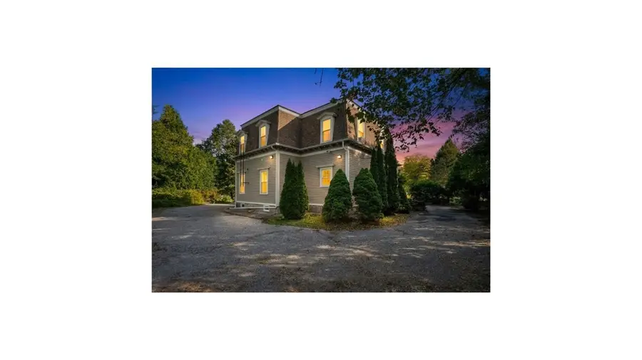 563 Putnam Pike, Smithfield, RI 02828 - #2