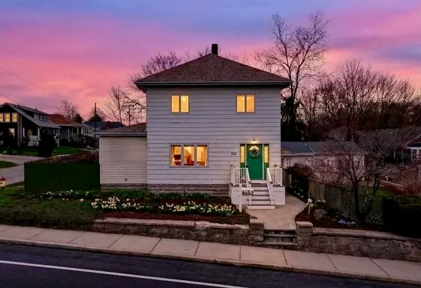 102 Willett Avenue, East Providence, RI 02915