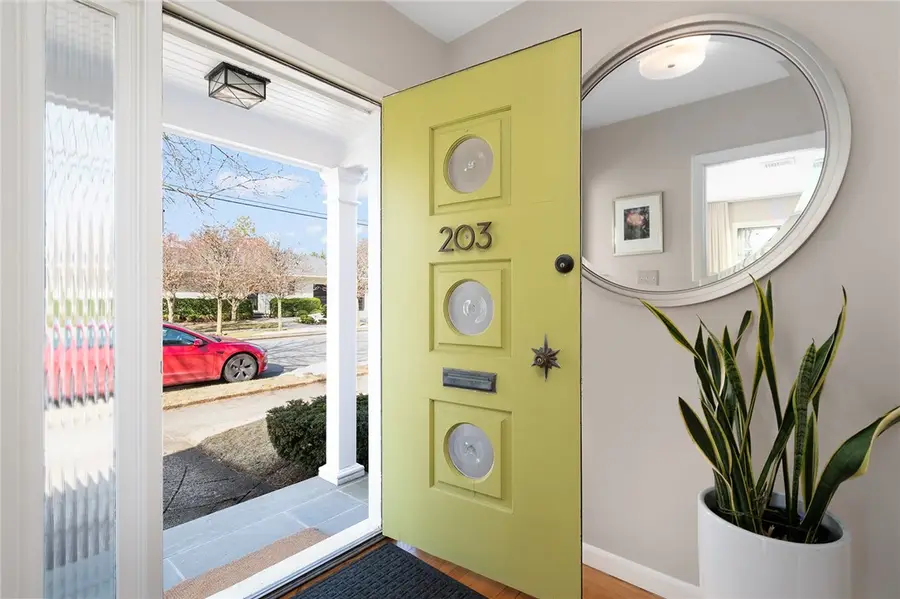 203 Cole Avenue, Providence, RI 02906 - #3