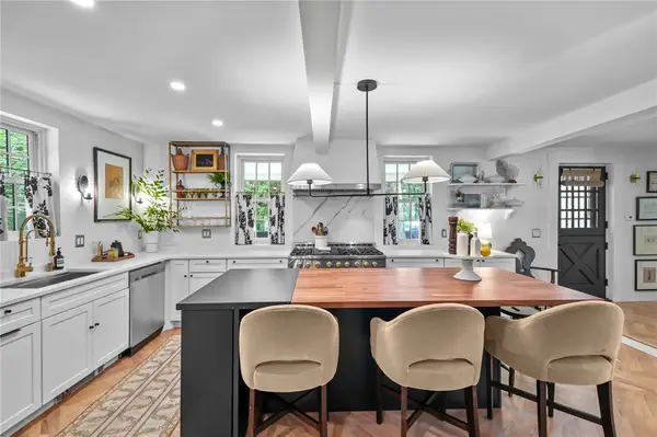 8061 Post Road, North Kingstown, RI 02852