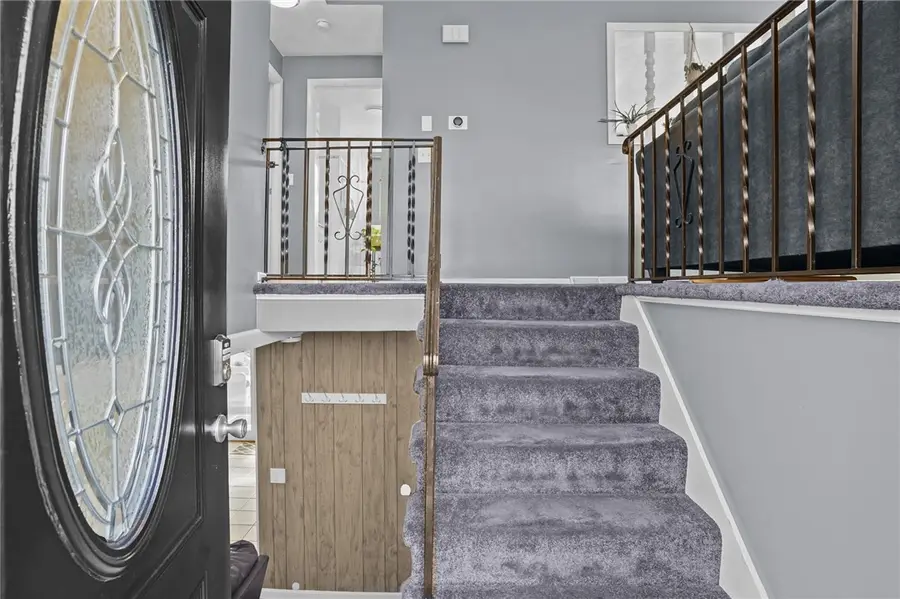 39 Gateway Court, Warwick, RI 02889 - #3