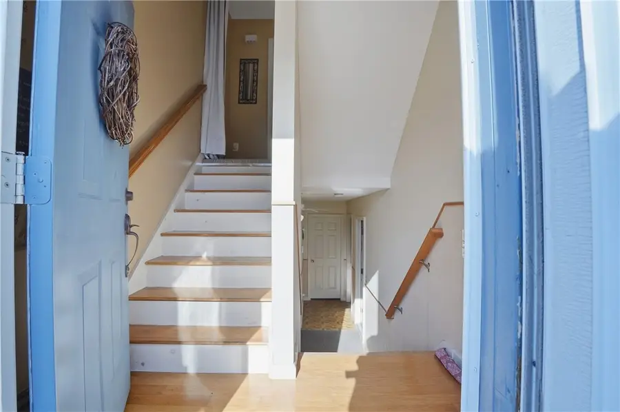 1 Willow Glen Circle #106, Warwick, RI 02889 - #3