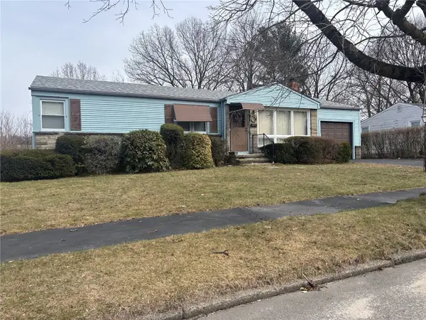 46 Lake Garden Drive, Cranston, RI 02920