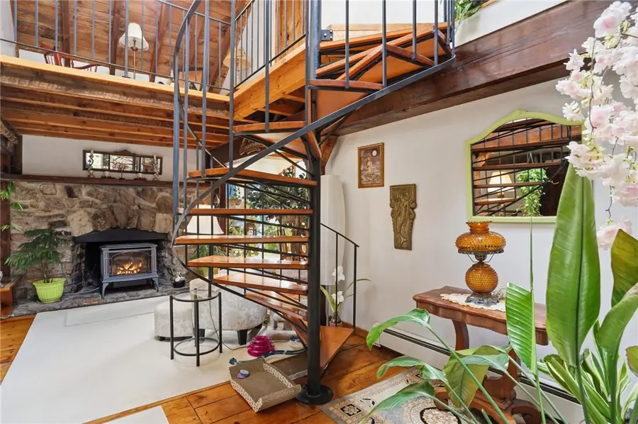 186 Arcadia Road, Hopkinton, RI 02832 - #3