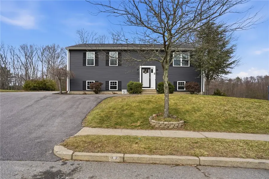 27 Remington Farm Drive, Coventry, RI 02816 - #2