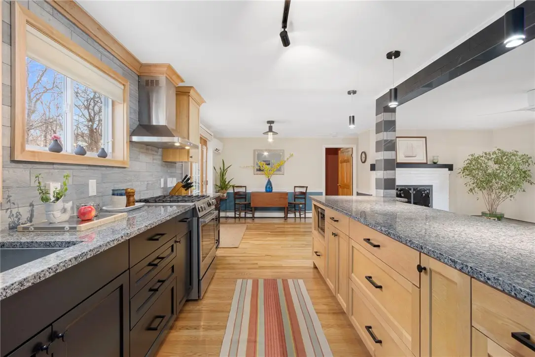 70 Lindley Avenue, North Kingstown, RI 02852 - #1