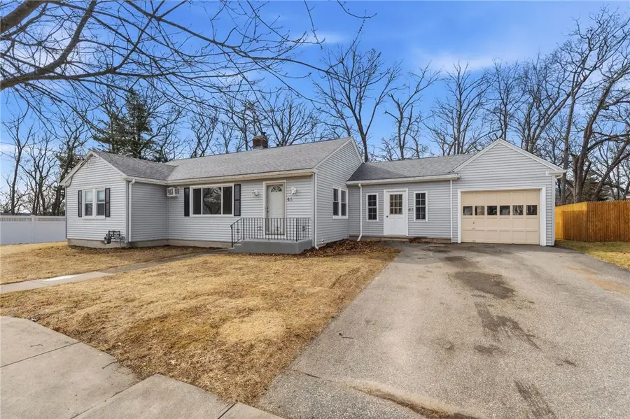 41 Summit Avenue, North Smithfield, RI 02896 - #3