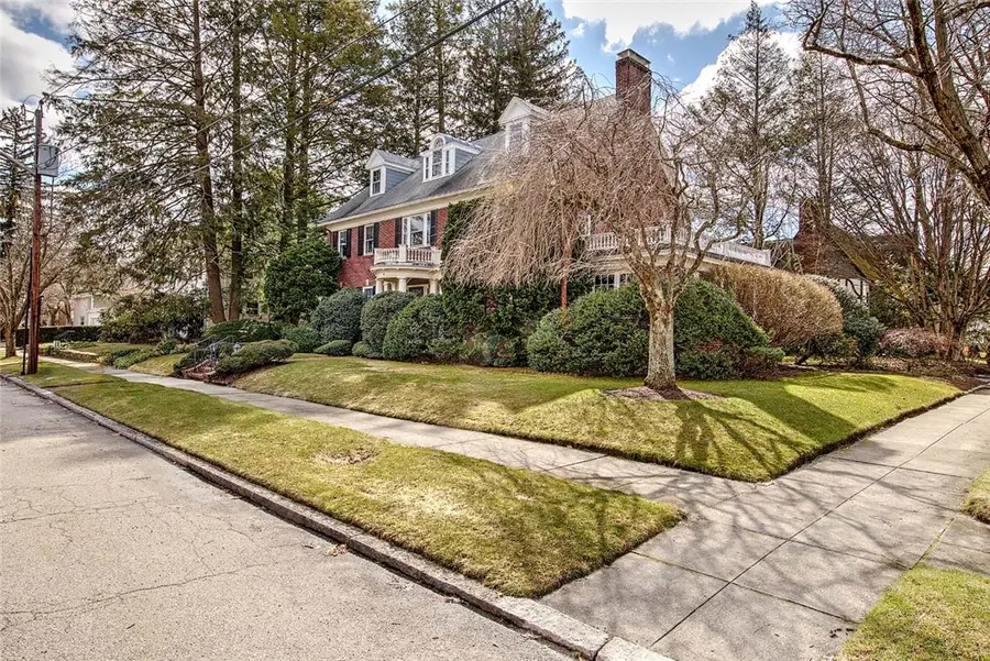 39 Harwich Road, Providence, RI 02906 - #2