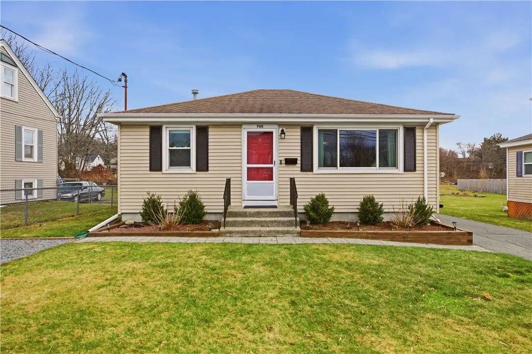 960 Lees River Avenue, Somerset, MA 02726 - #1