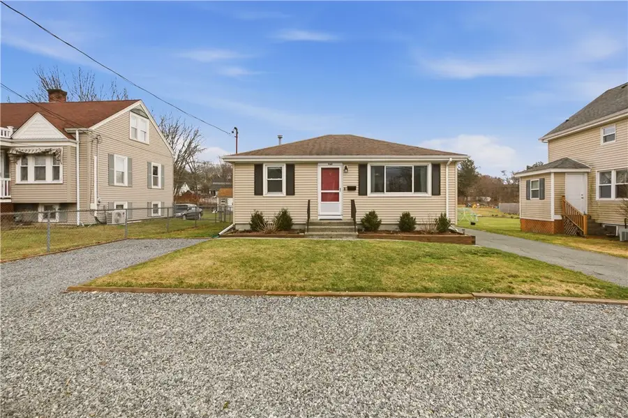 960 Lees River Avenue, Somerset, MA 02726 - #2