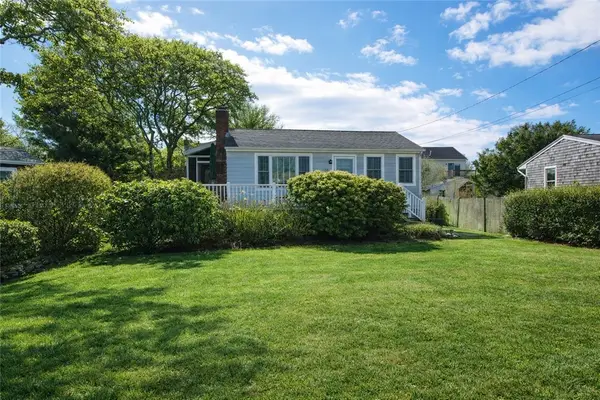 268 Foddering Farm Road, Narragansett, RI 02882