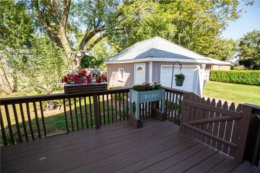 21 Madison Street, Warwick, RI 02888 - #2