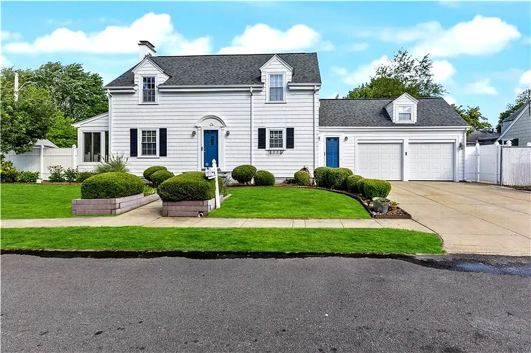 64 Julia Street, Cranston, RI 02910 - #1