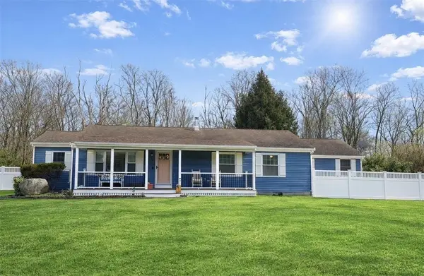 72 Kevin Drive, Tiverton, RI 02878