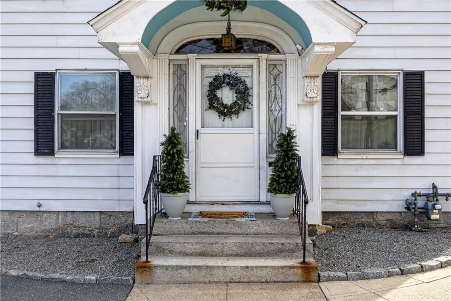 1018 Main Street, West Warwick, RI 02893 - #3