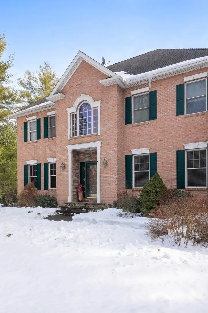 2 St Josephs Way, Hopkinton, RI 02832 - #1