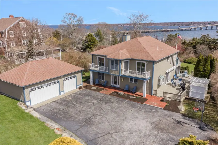 56 Tefft Street, Saunderstown, RI 02874 - #2