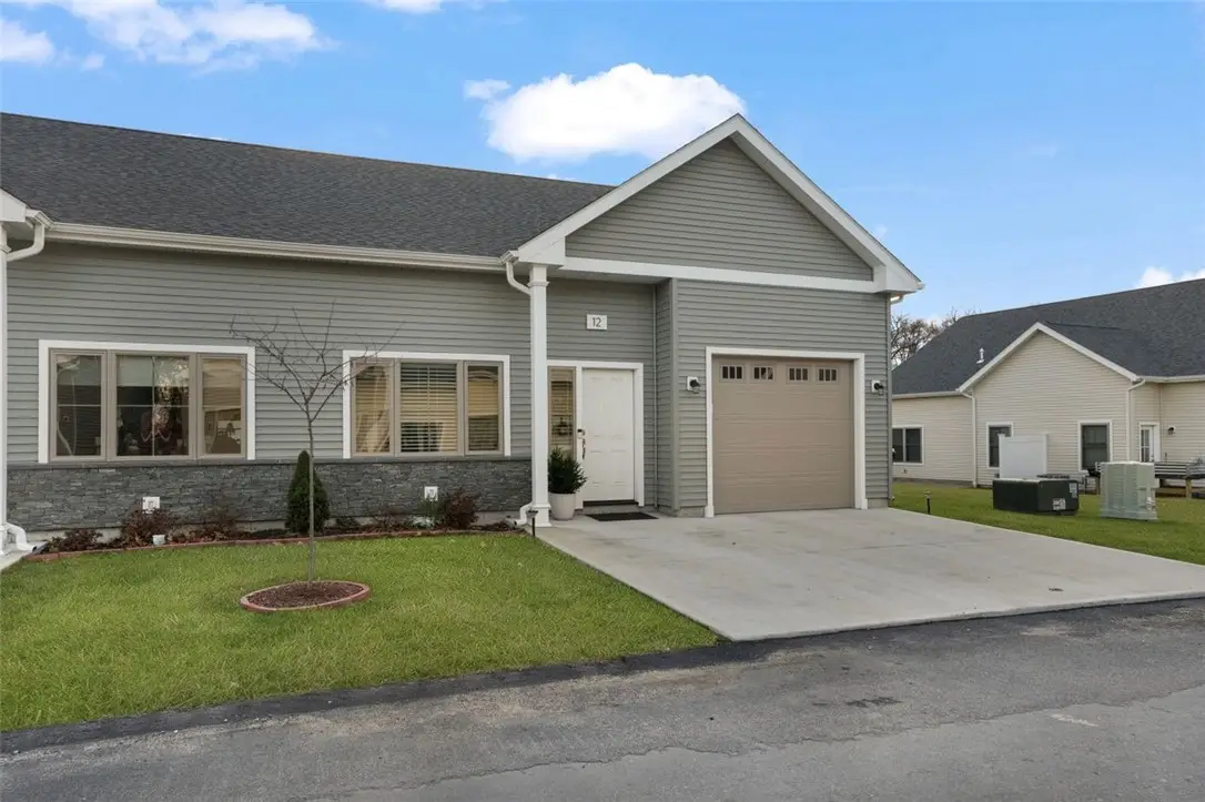 12 West Valley Circle, West Warwick, RI 02893 - #1