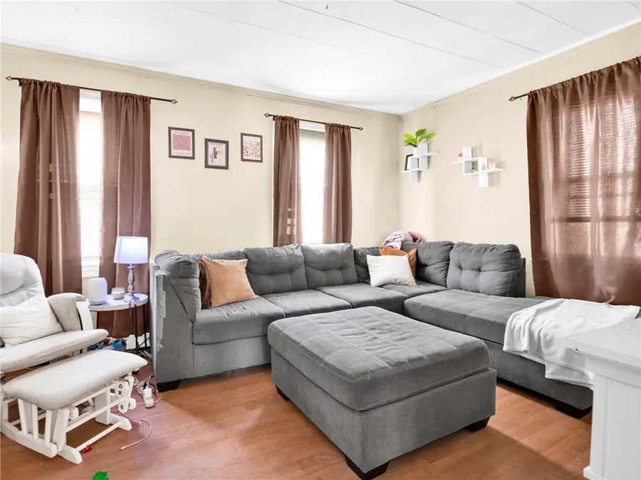 6 Branch Avenue, West Warwick, RI 02893 - #3