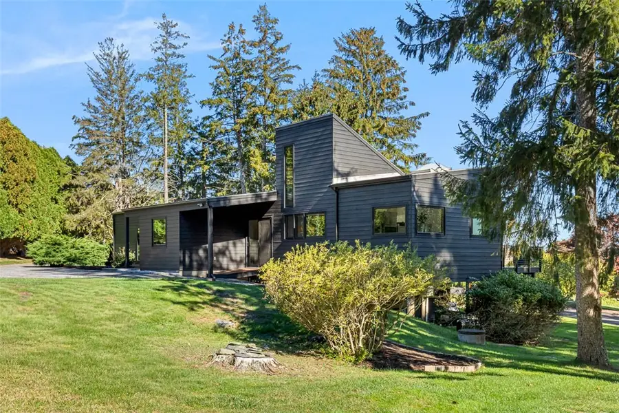 18 Collins Terrace, Jamestown, RI 02835 - #2