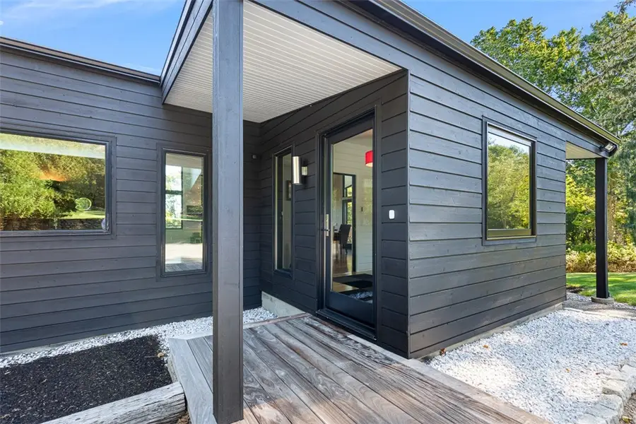 18 Collins Terrace, Jamestown, RI 02835 - #3