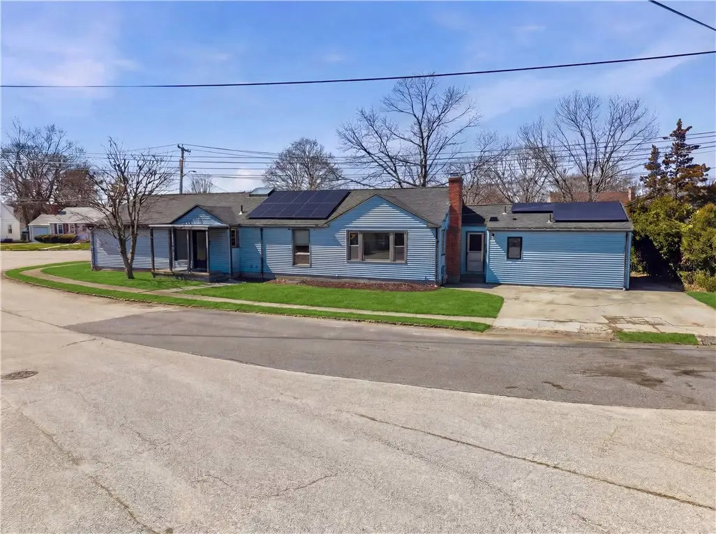 111 Roger Williams Circle, Cranston, RI 02905 - #1