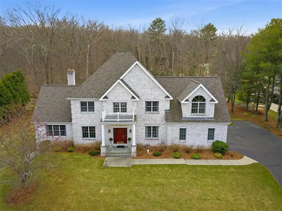 13 West Butterfly Way, Lincoln, RI 028654 - #2