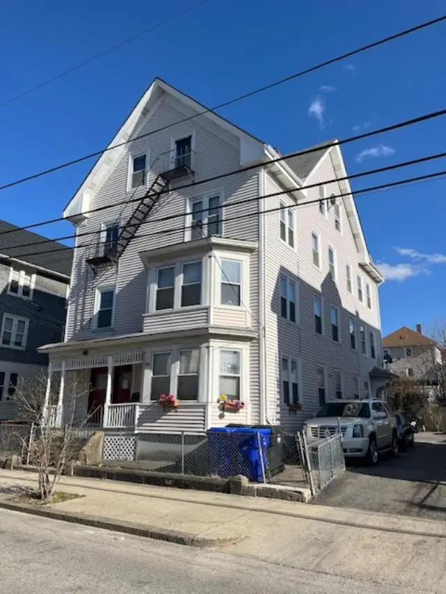 128 Summer Street, Central Falls, RI 02863 - #3