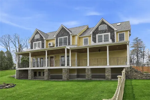 2269 East Main Road, Portsmouth, RI 02871