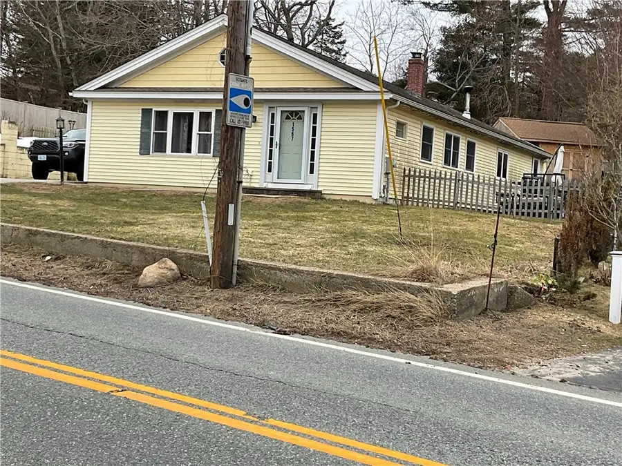 1567 Plainfield Pike, Scituate, RI 02857 - #2