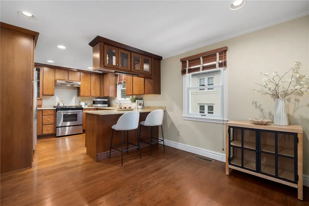 22 Miles Avenue #8, Providence, RI 02906 - #1