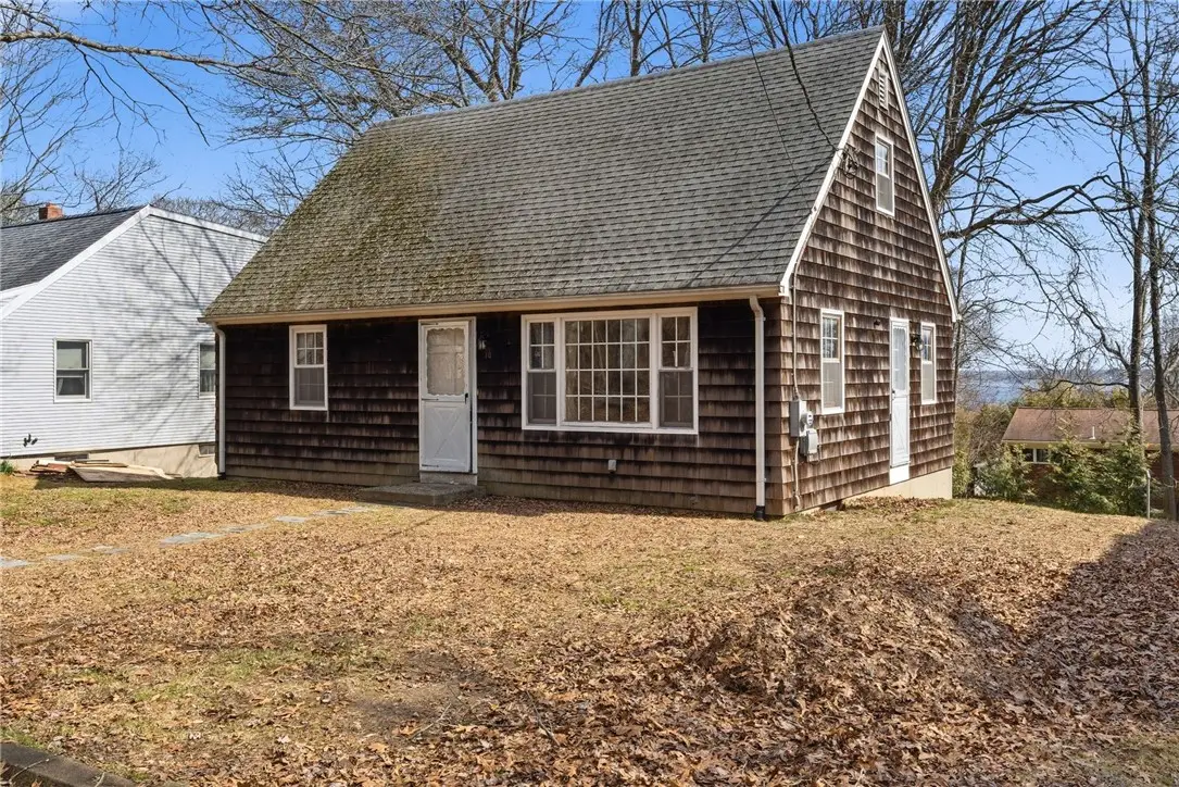 16 Triton Drive, Saunderstown, RI 02874 - #1