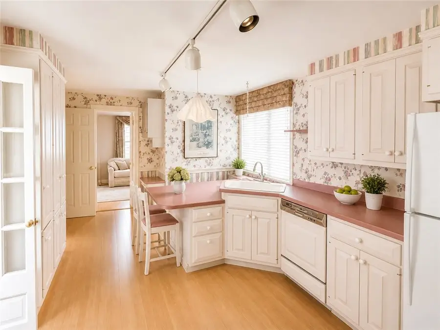 7 Beech Tree Road, Rumford, RI 02916 - #3