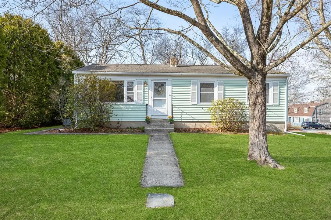 32 Overhill Road, Warren, RI 02885 - #1