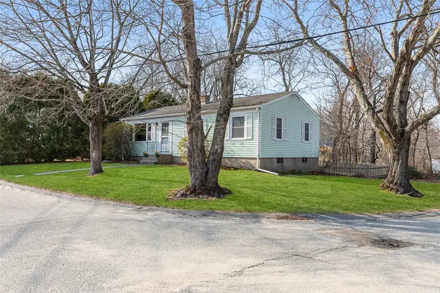 32 Overhill Road, Warren, RI 02885 - #3