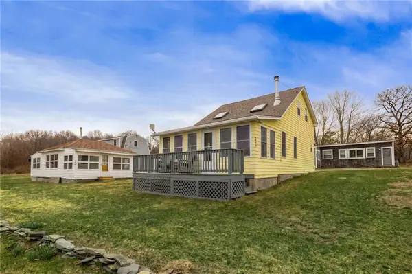 26 Pier Road, Portsmouth, RI 02872