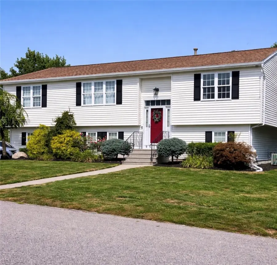 30 Sprague Circle, Johnston, RI 02919 - #2