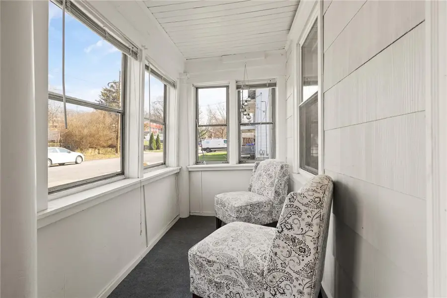 5 Fountain Street, West Warwick, RI 02893 - #3