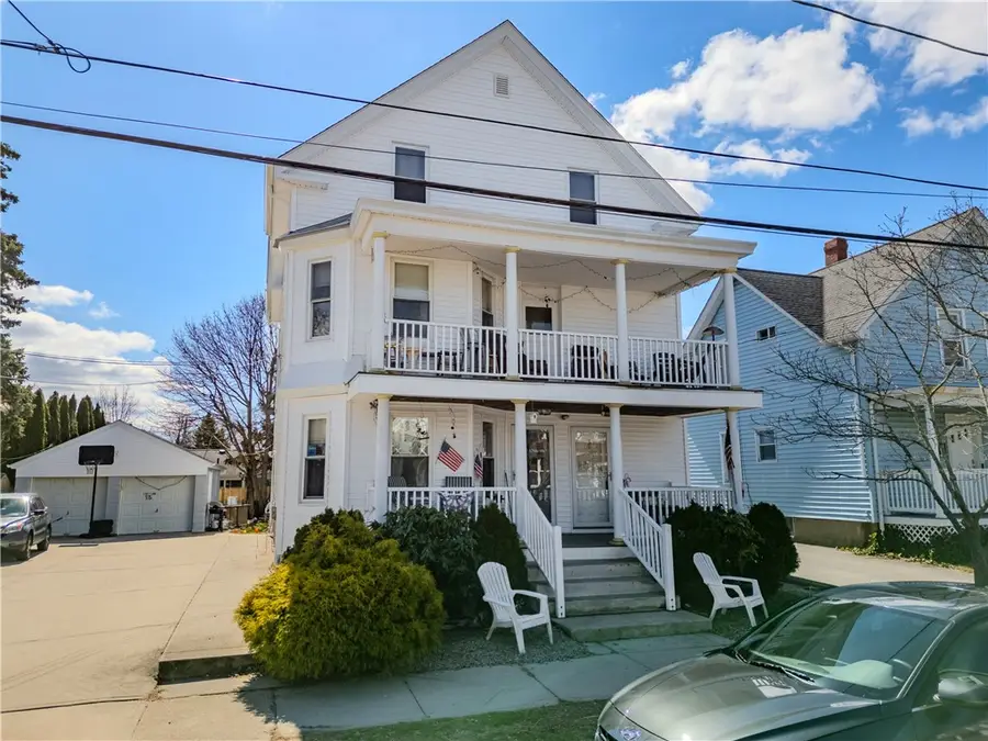 56 Oakland Avenue, Cranston, RI 02910 - #3